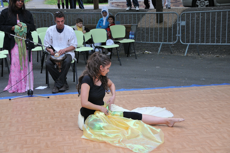 Maison de Quartier Champs Elysees Evry - Danse Orientale 006.jpg